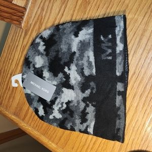 MICHAEL KORS WINTER HAT